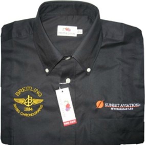 Ejemplo de camisa bordada