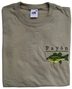 Ejemplo de camiseta bordada