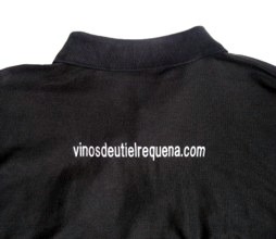 Ejemplo de espalda bordada