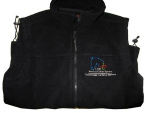 Ejemplo de polar bordado negro