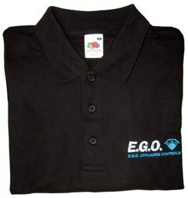 Ejemplo de polo bordado