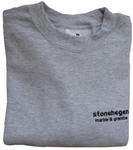 Ejemplo de sudadera bordada